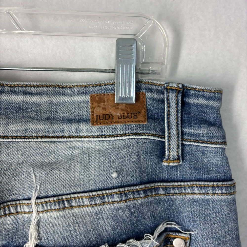 Judy Blue Boyfriend Fit Women’s Jeans 16W. Splatter paint accent. Distressed. - Picture 9 of 11